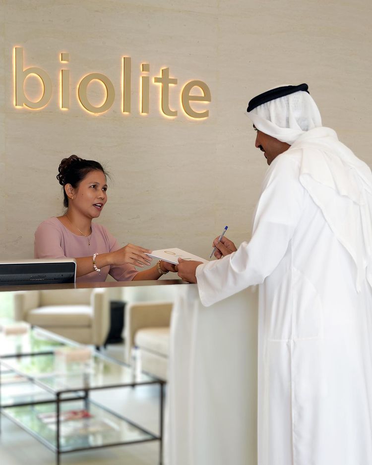 Emirate man in Biolite Aesthetic Clinic